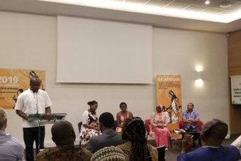 Presentation of land platforms