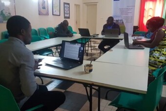 Presentation on the challenges of Land Royalties  